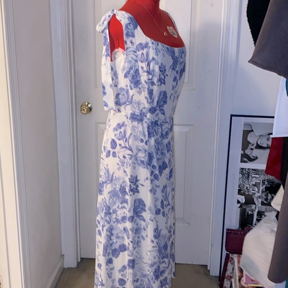 Reformation Twilight Midi Dress - Picture 7 of 10